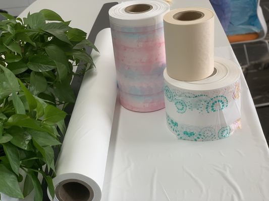 Αναπνεύσιμη ταινία Backsheet πανών ταινιών 40gsm PE απόδειξης 20gsm νερού